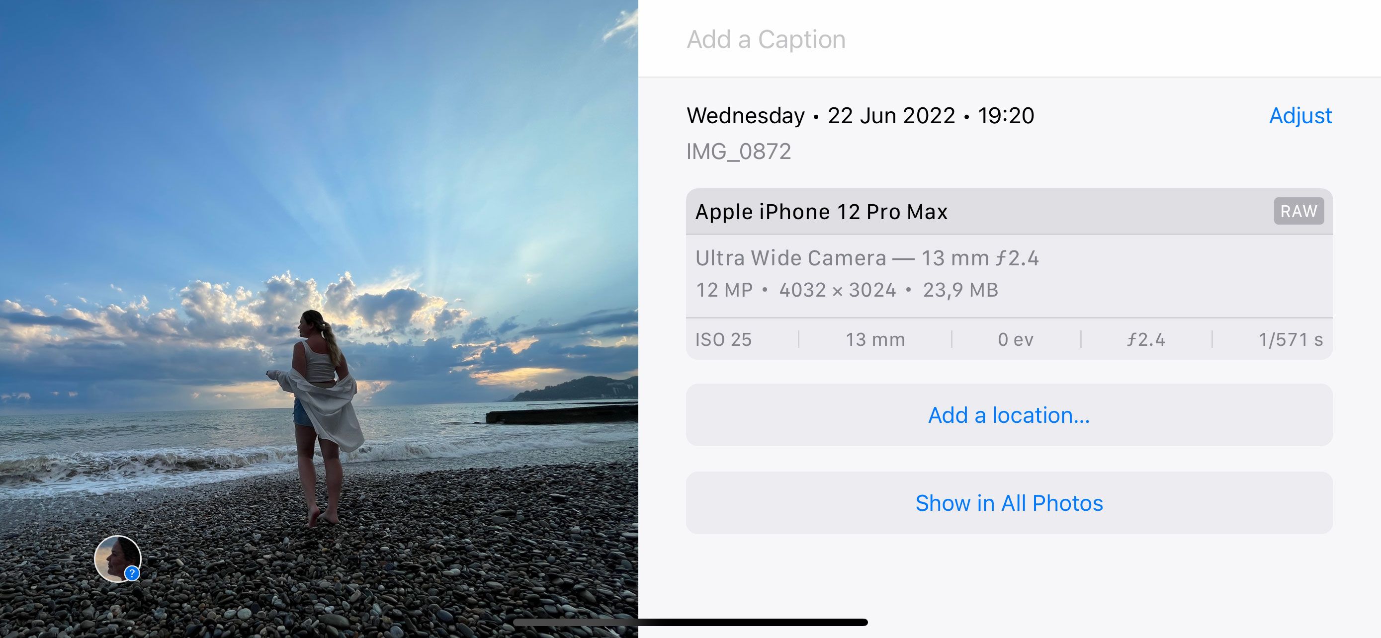 Формат DNG на iPhone от Apple предлагает функцию Pro Raw..