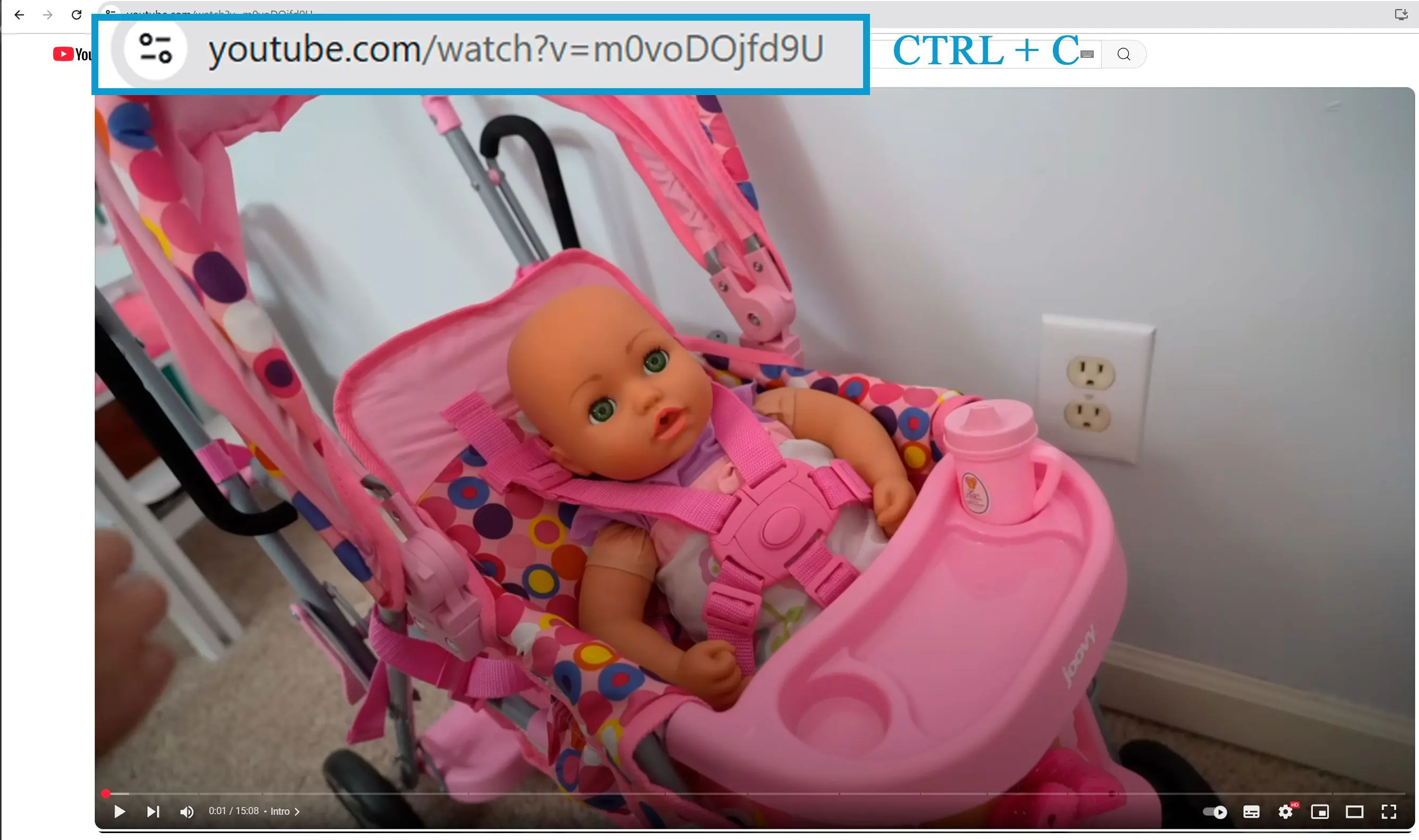 Скопируйте URL-адрес видео на YouTube.